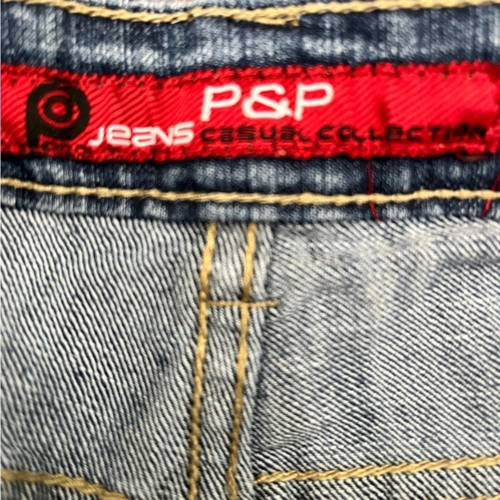 P&P Casual Collection Rhinestone embellished cropped jeans - Picture 9 of 10